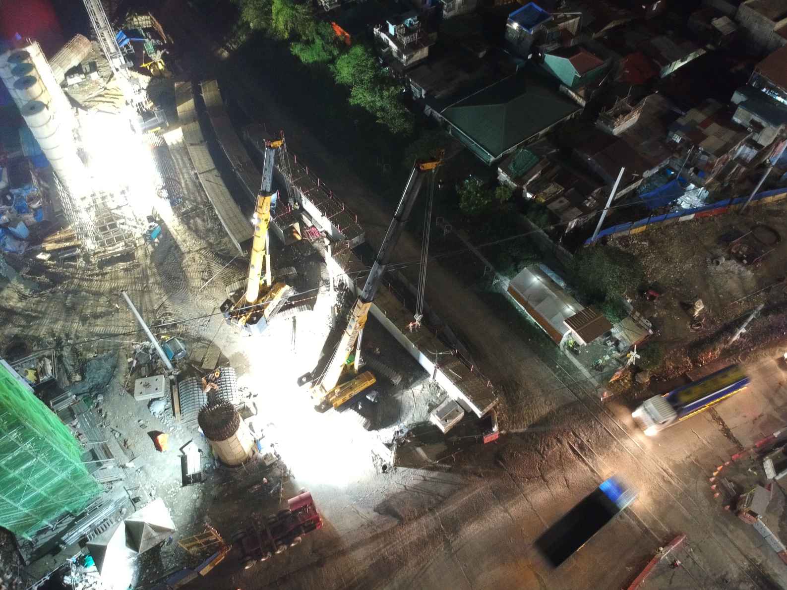 Isango Crane Crane Rental Philippines | RAVAGO Equipments